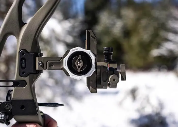 Color Match Moss Hoyt